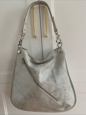 Christopher-kon-Montreal White Metallic distressed Shoulder Bag silver hardware